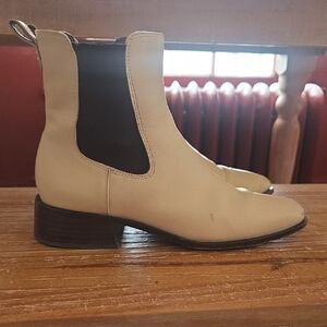 Sam Edelman Cream Ankle Boots 8.5